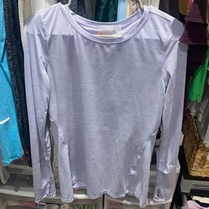 Long sleeve open back workout top